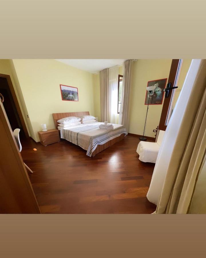 Dino'S B&B 卡萨普拉 外观 照片